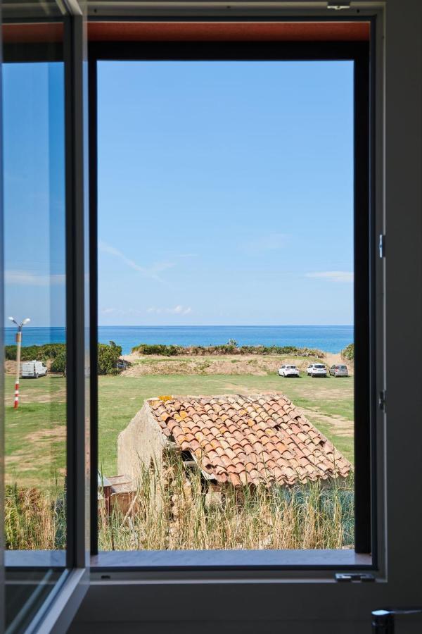 Salinelle Rooms Lascari Exterior foto