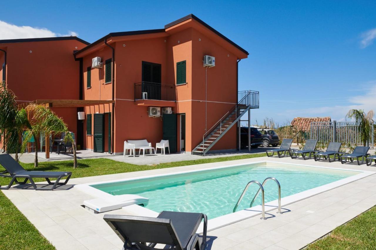 Salinelle Rooms Lascari Exterior foto